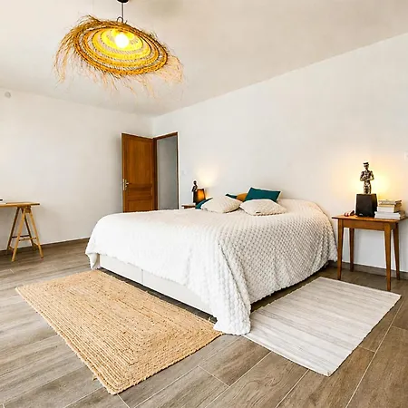 Дом отдыха Luxueuse Avec Piscine
